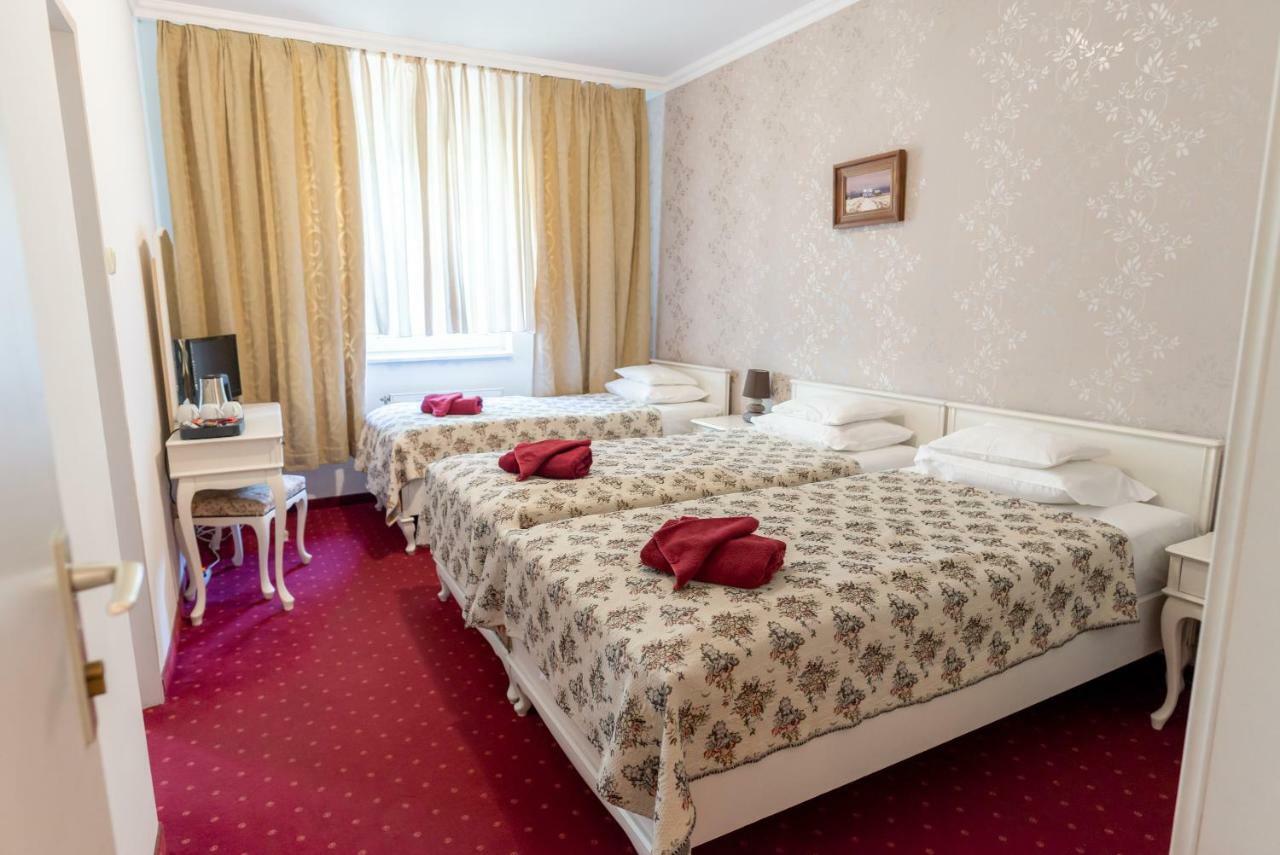 Walzer Hotel Budapest Exterior photo
